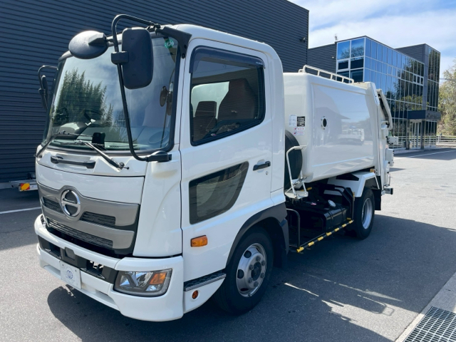 日野　レンジャープロ　パッカー車