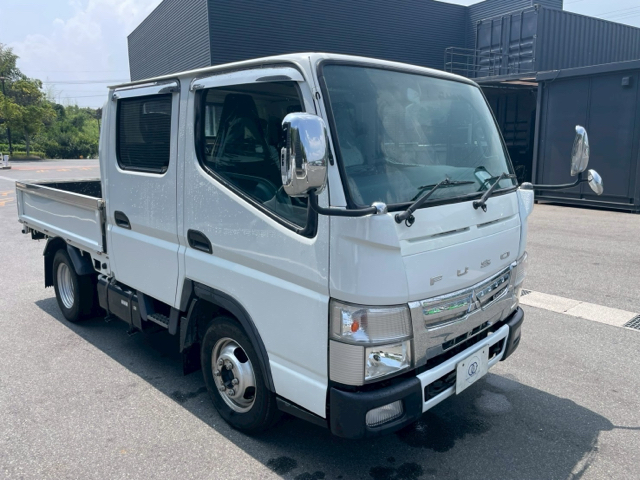 三菱ふそう　キャンター　Wキャブ　平ボディ