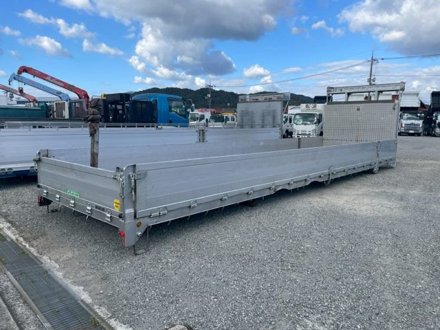 箱　日野　大型4軸低床平ボディより取り外し