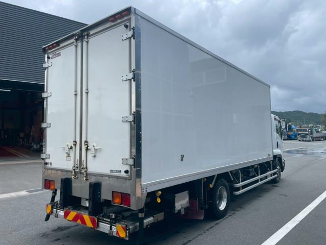 いすゞ　フォワード　冷凍車　低温設定