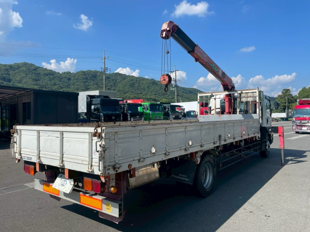 いすゞ　フォワード　増t4段クレーン