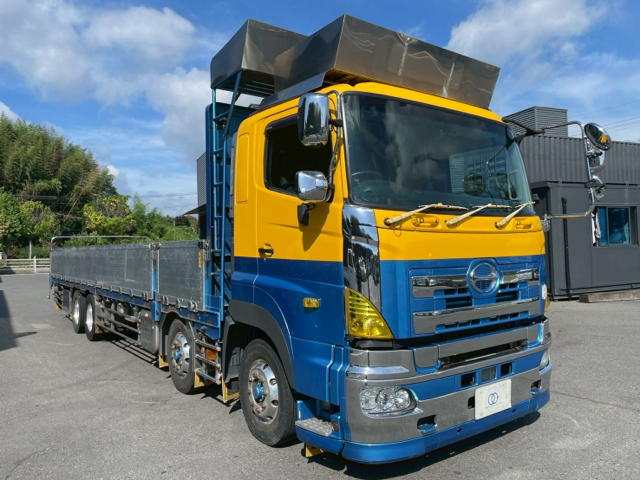 日野　グランドプロフィア　4軸低床平ボディ